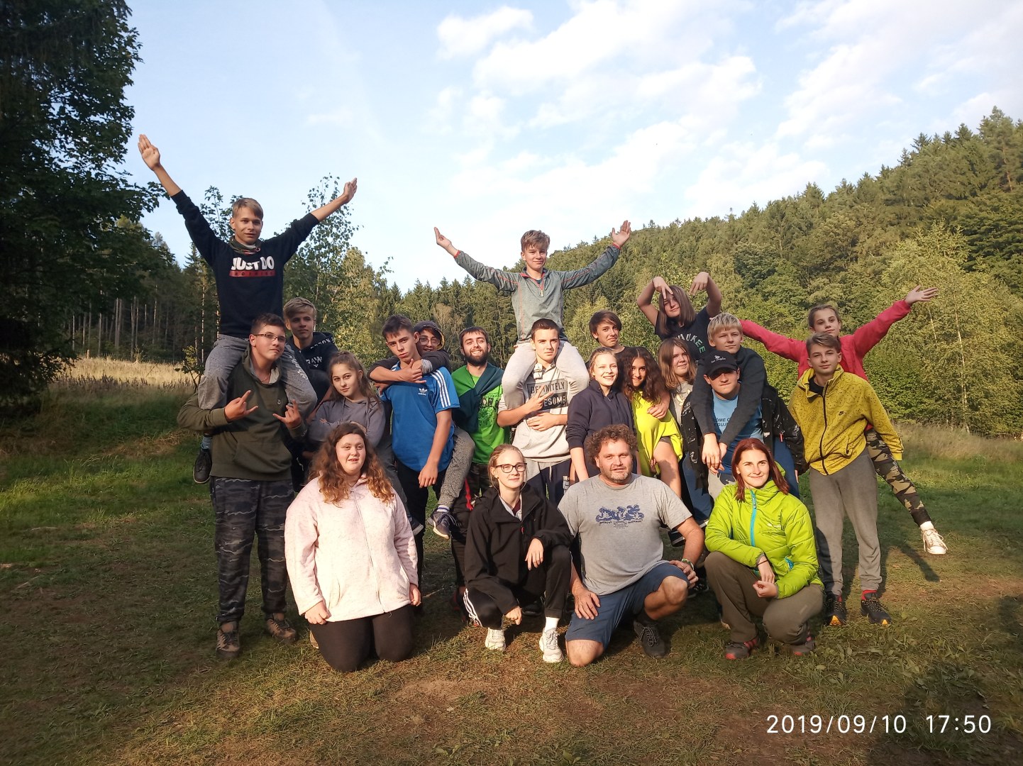 Projekt třídy 8.A - když třída táhne za jeden provaz