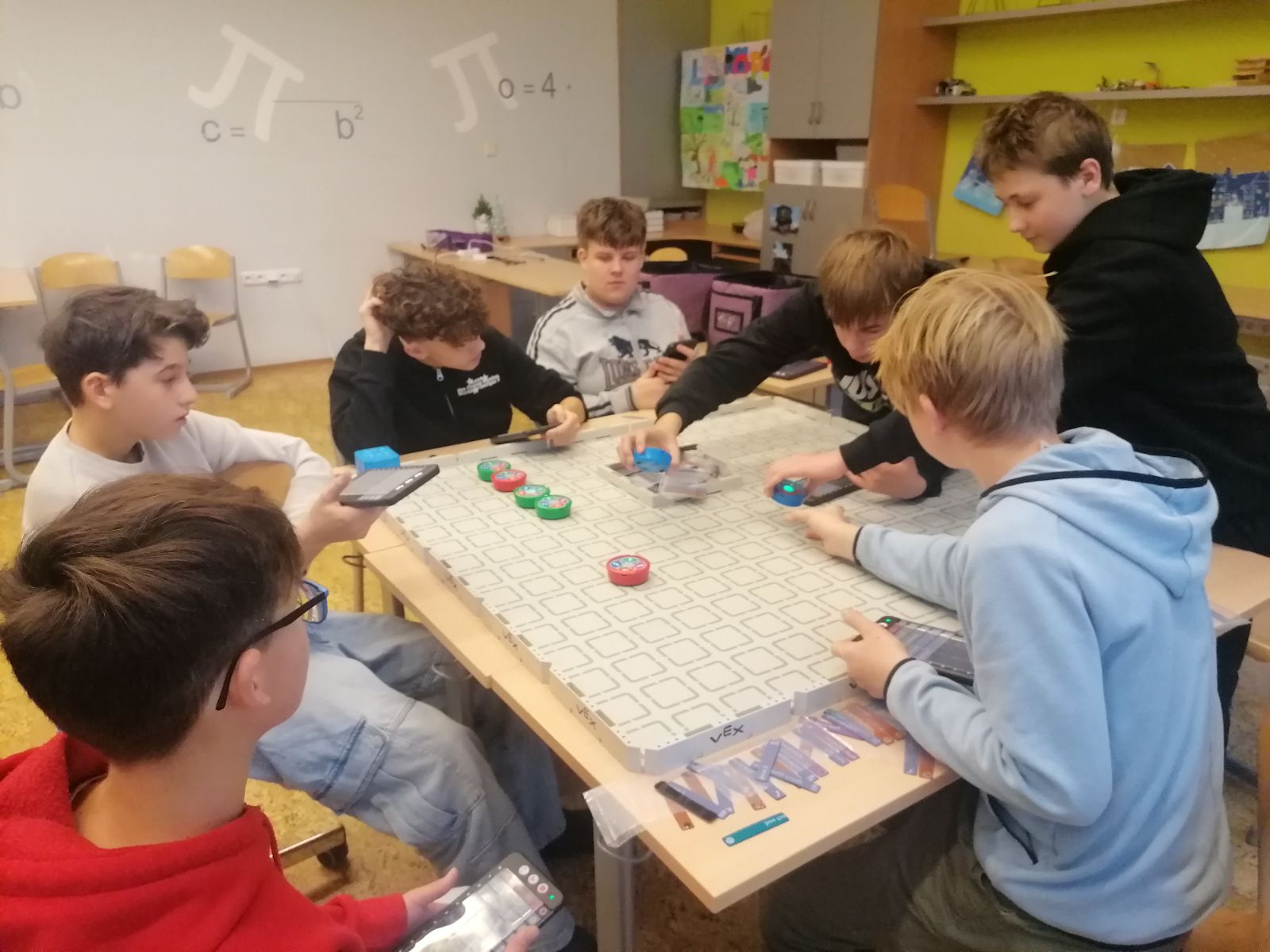 Moderní technologie v rukou 8. tříd