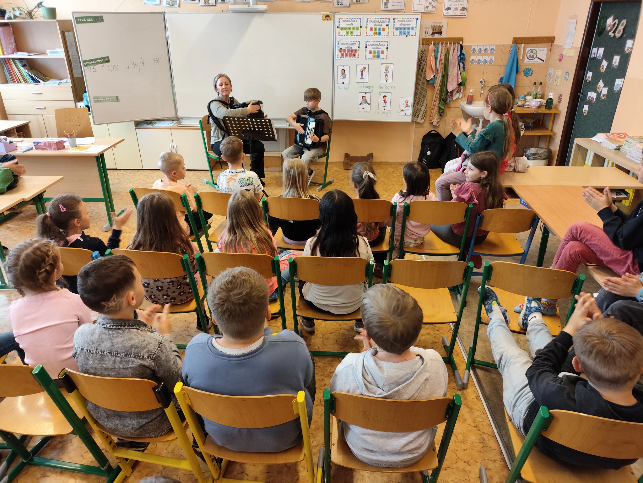 Malí muzikanti v akci: Druháci objevovali kouzlo akordeonu